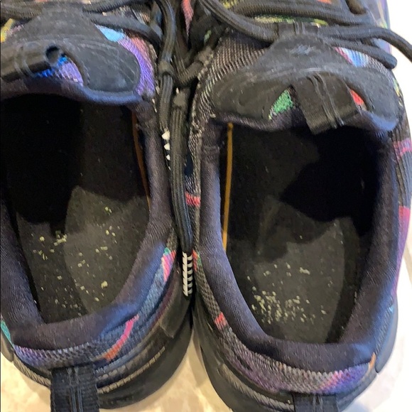 Men’s Lebron 13 Low - Picture 5 of 6